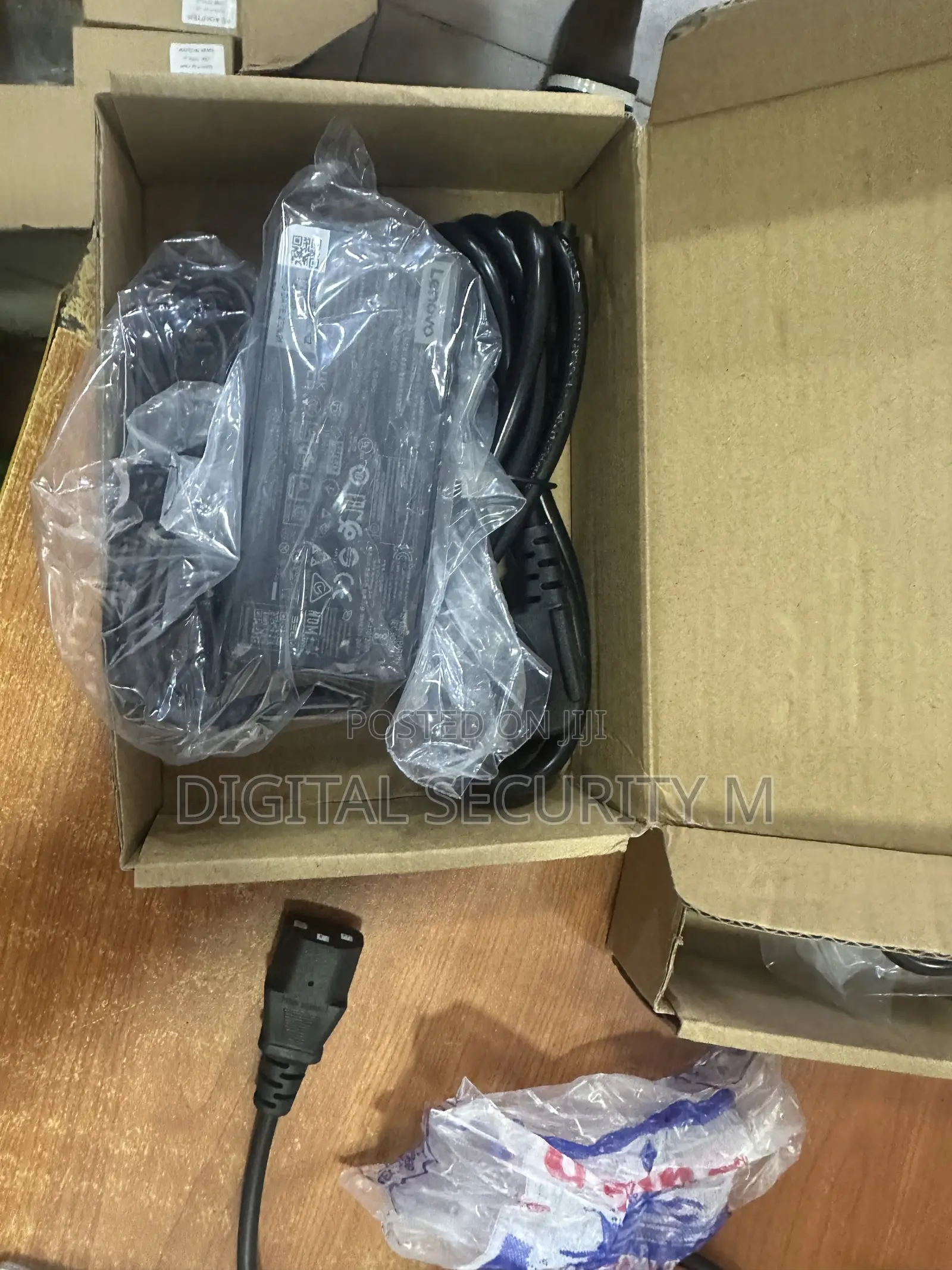 All Laptops Chargers Dell, Lenovo, Hp