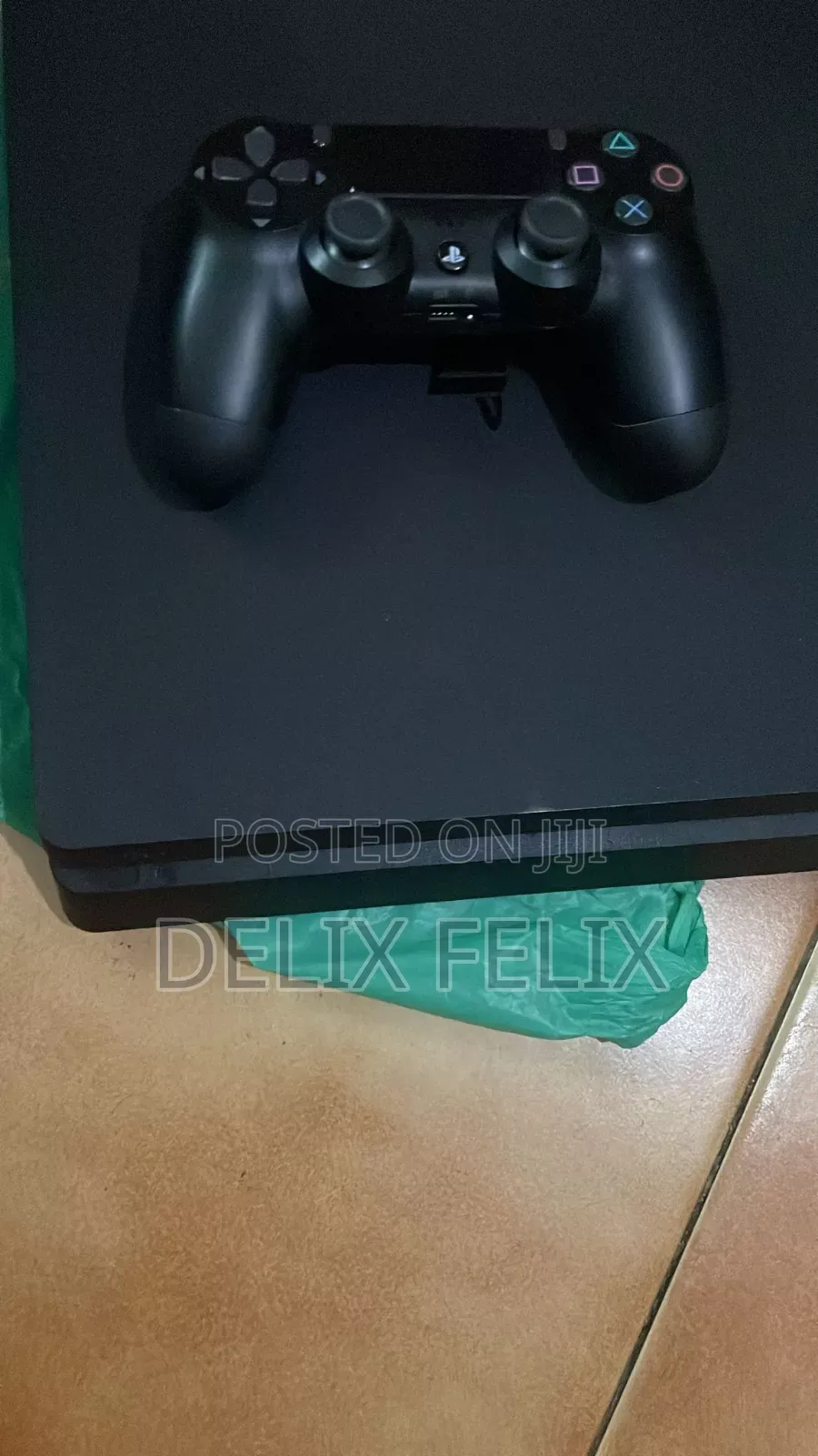 Playstation 4 Slim With 10 Games Already Installed