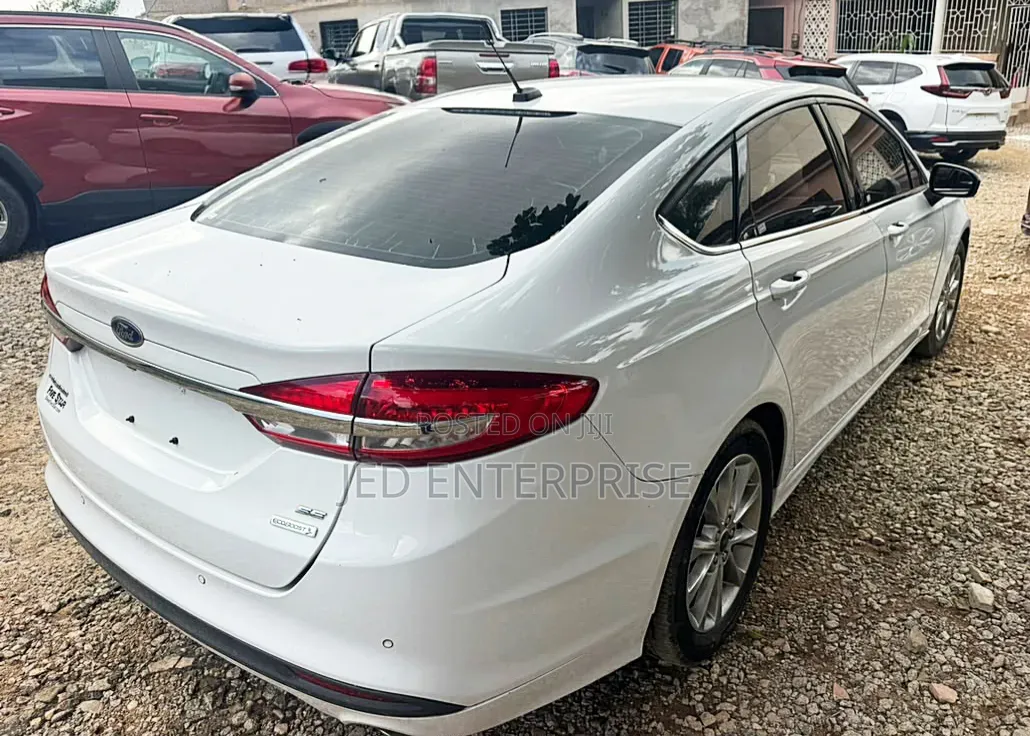 Ford Fusion 2017 White