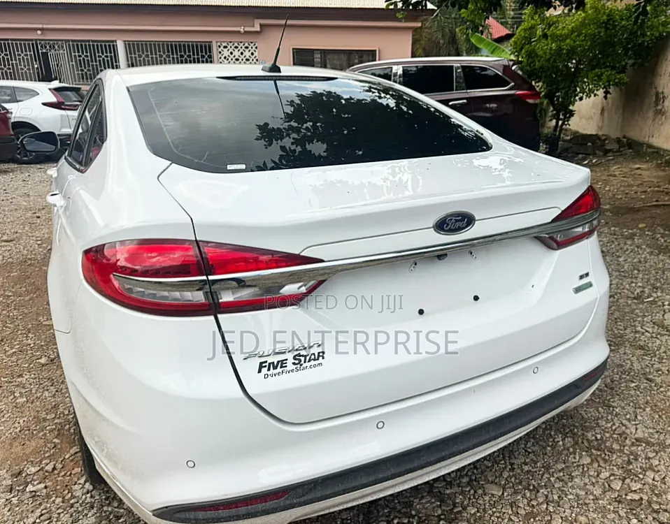 Ford Fusion 2017 White