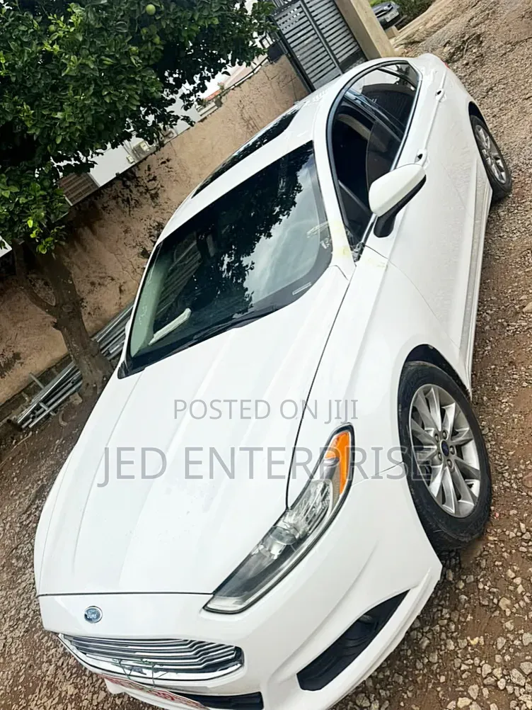 Ford Fusion 2017 White