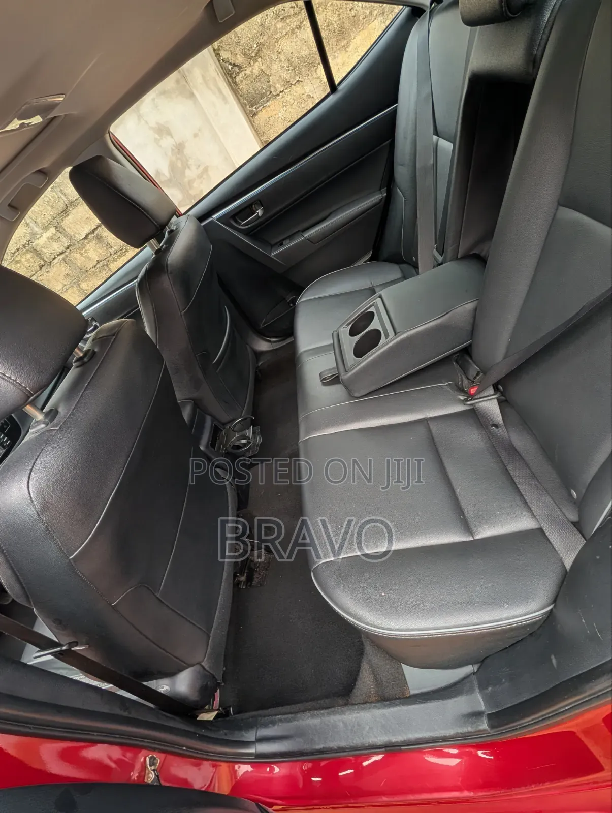 Toyota Corolla S w/Special Edition Pkg (1.8L 4cyl CVT) 2016 Red