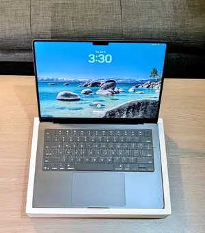Laptop Apple MacBook Pro 2025 M5 16GB Apple M5 SSD 512GB