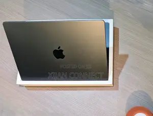 Laptop Apple MacBook Pro 2025 M5 16GB Apple M5 SSD 512GB