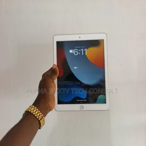 Apple iPad Wi-Fi 32 GB