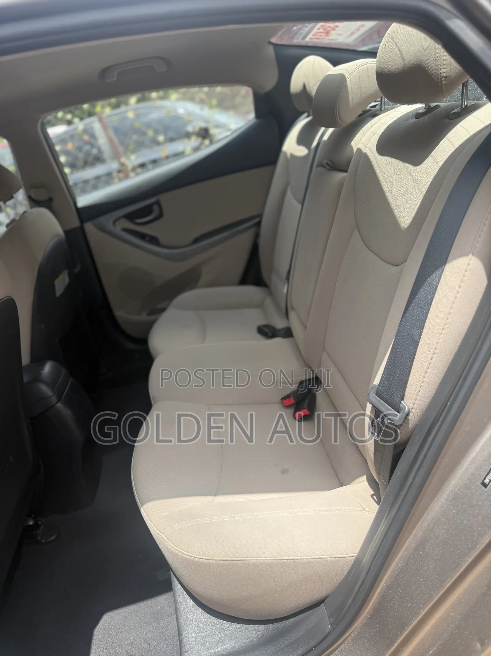 Hyundai Elantra SE Sedan FWD (1.8L 4cyl 6A) 2016 Brown