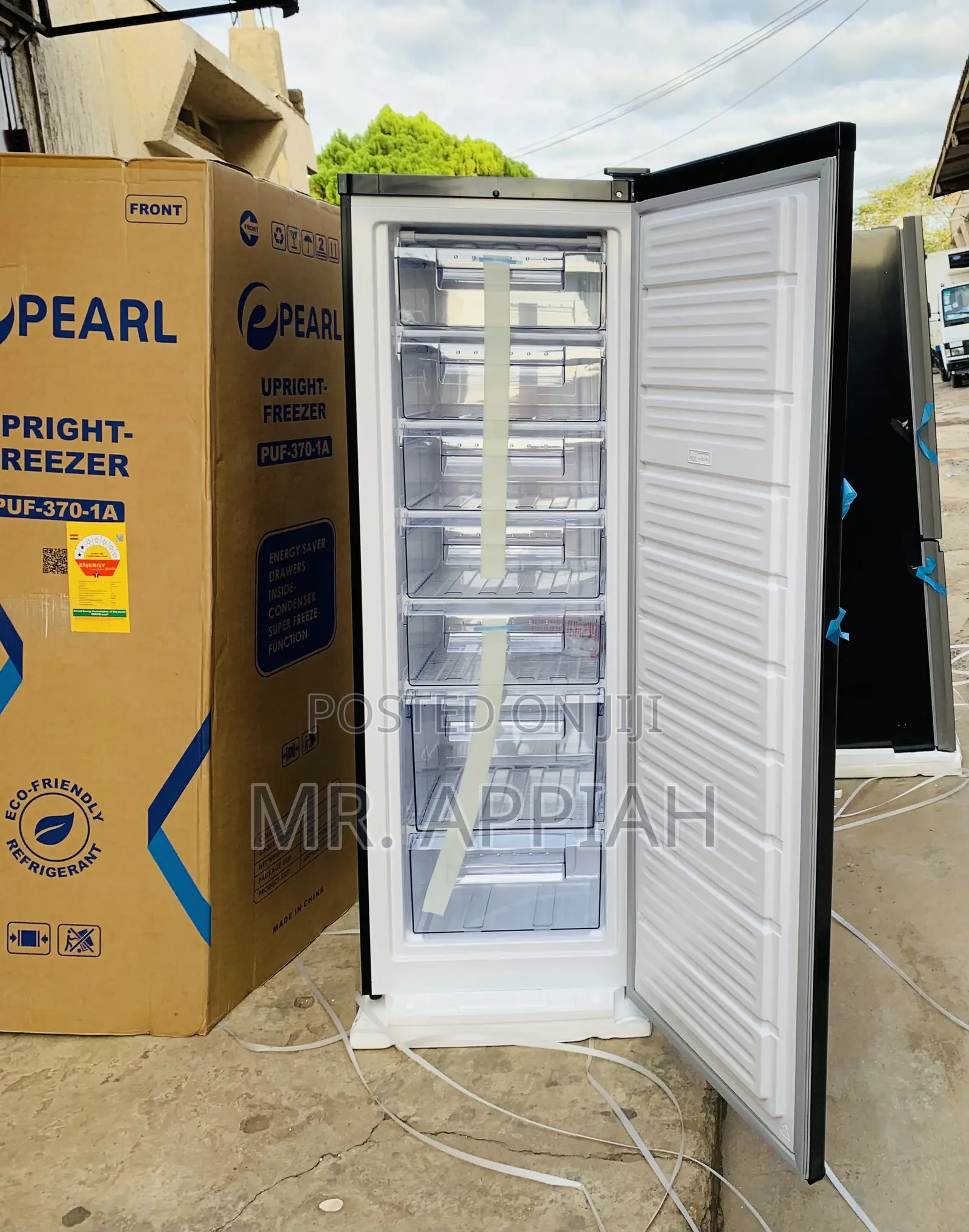 Premium Design Pearl Puf 370-1a Upright Standing Freezer 