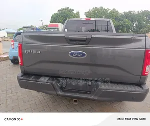 Ford F-150 XL 4x4 SuperCrew Cab Styleside 6.5 ft. box 157 in. WB 2017