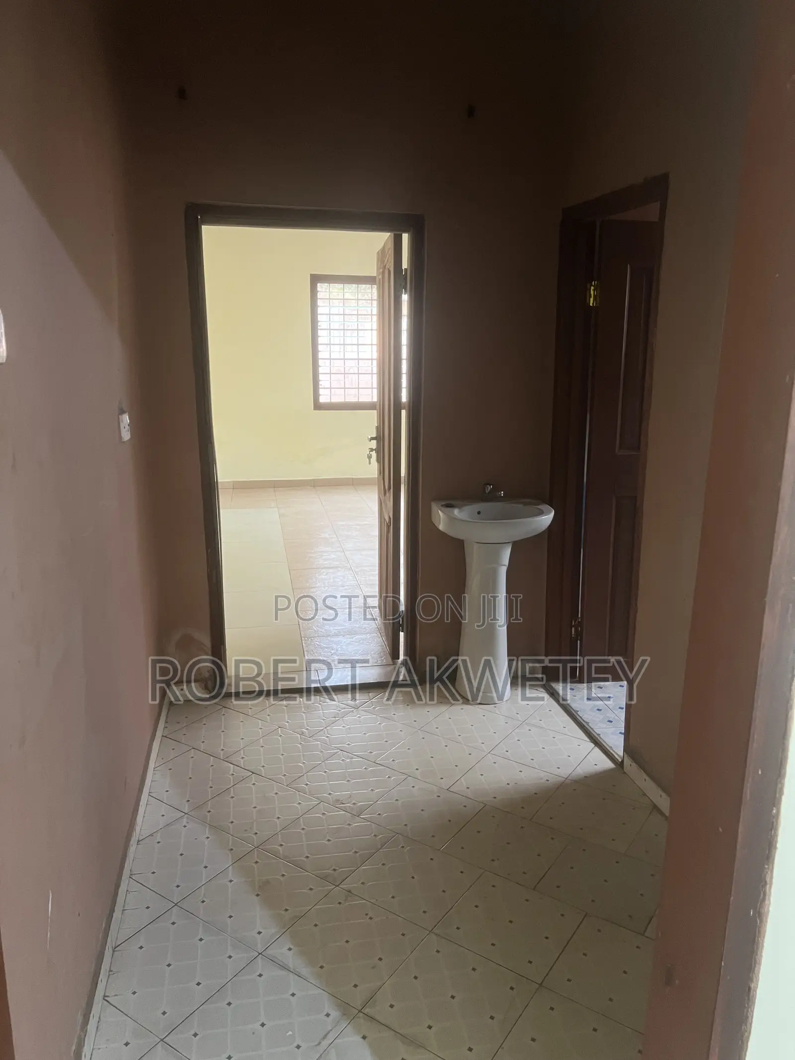 1bdrm Room & Parlour in Ashiyie, Frafraha for rent