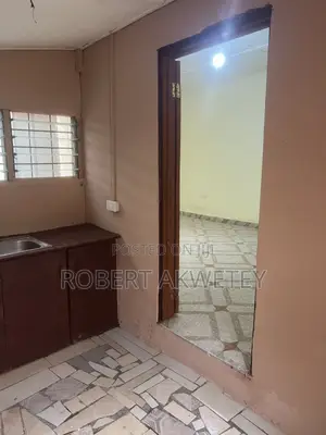 1bdrm Room & Parlour in Ashiyie, Frafraha for rent
