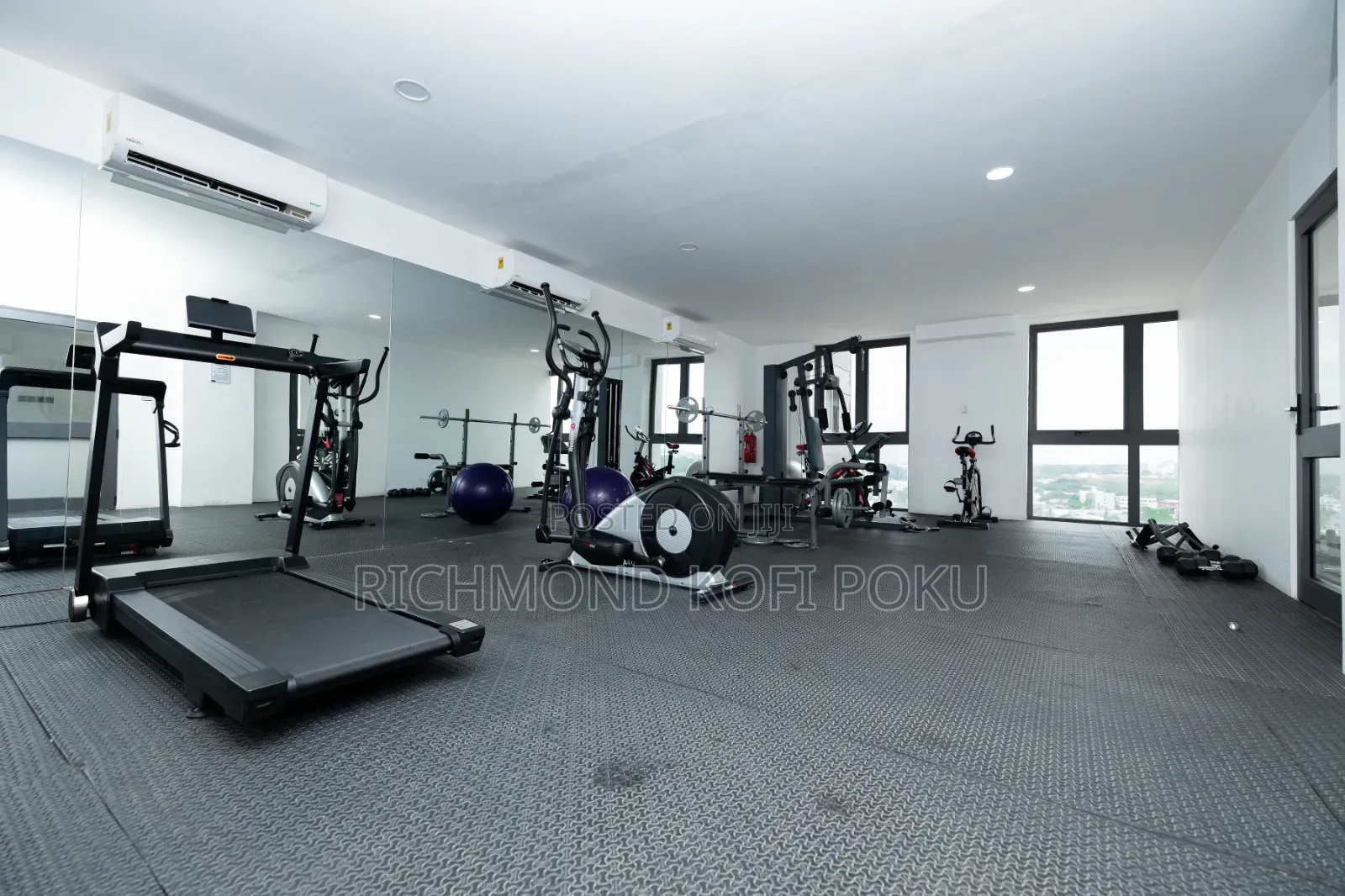 2bdrm Apartment in Kofis Realty, Boundary Road Area for sale