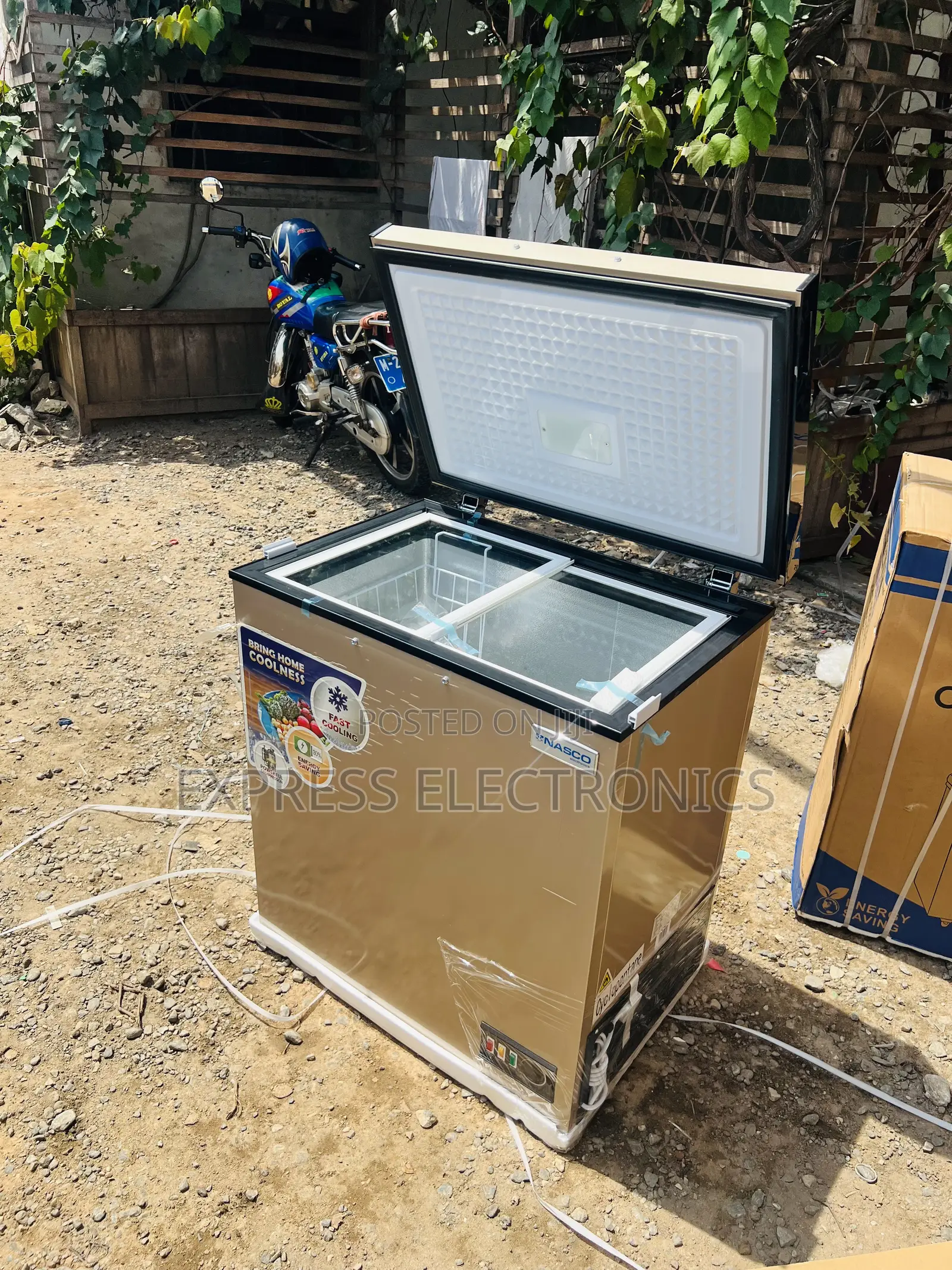 Best Buy for Less Gold Color Chest Freezer Single Door Nas-200fl