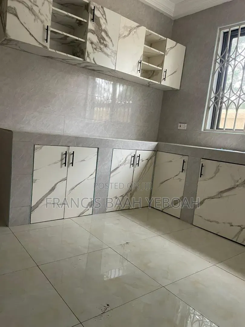 3bdrm Apartment in Shining Star Real, Accra Metropolitan for rent