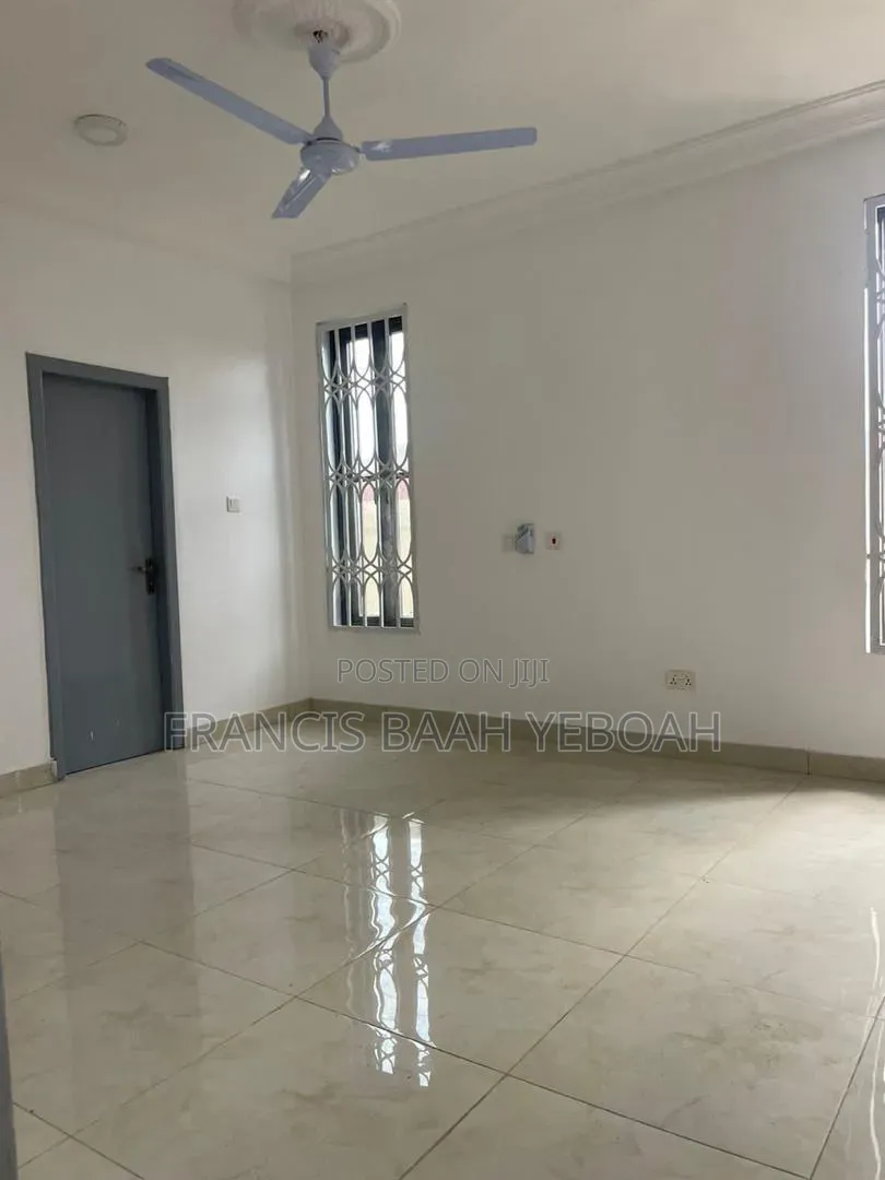 3bdrm Apartment in Shining Star Real, Accra Metropolitan for rent