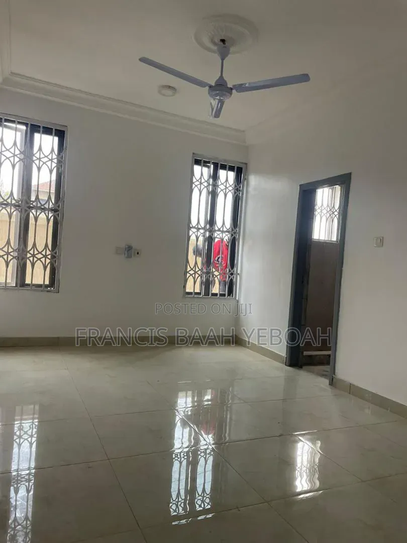 3bdrm Apartment in Shining Star Real, Accra Metropolitan for rent