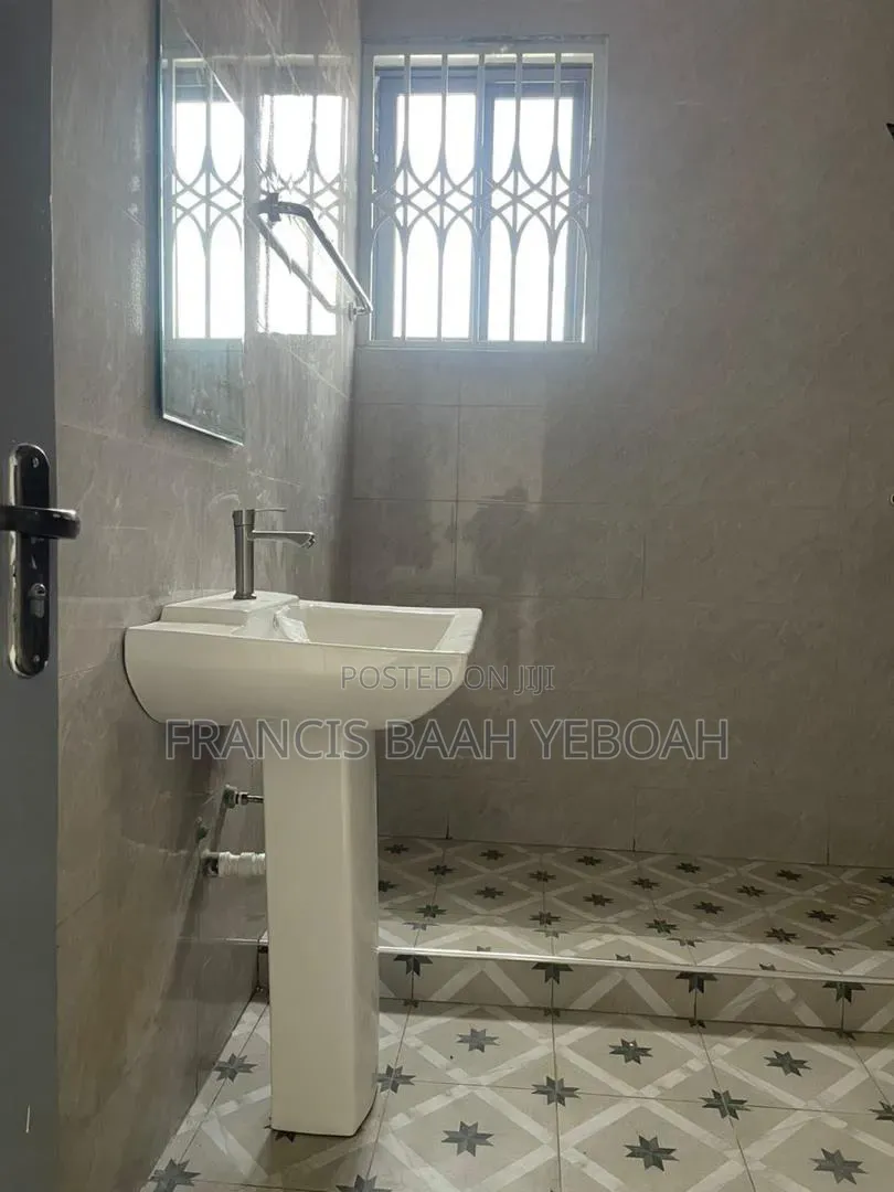 3bdrm Apartment in Shining Star Real, Accra Metropolitan for rent