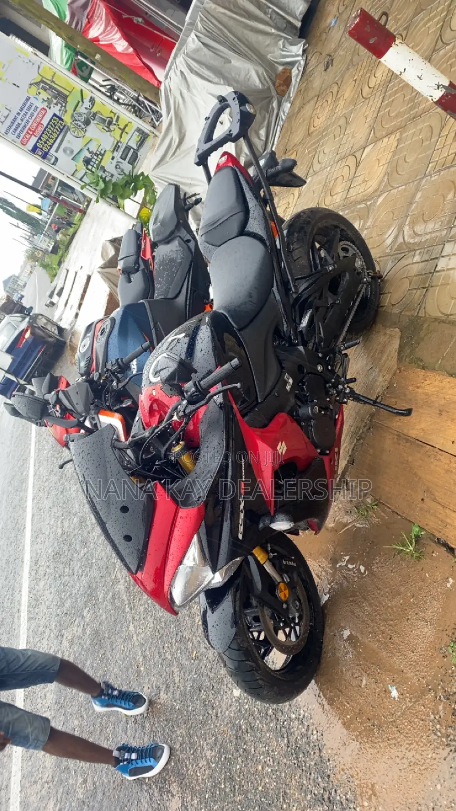 Suzuki 2025 Black