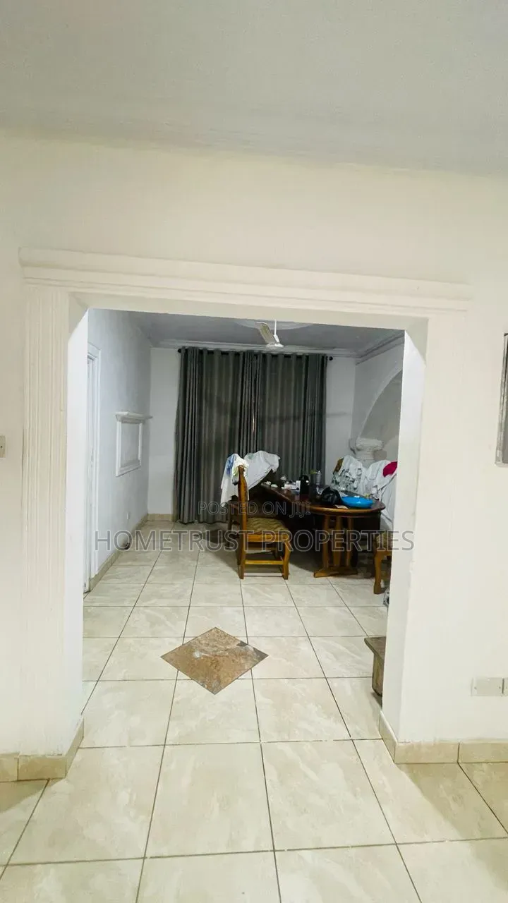 4bdrm House in Amasaman Opah for sale