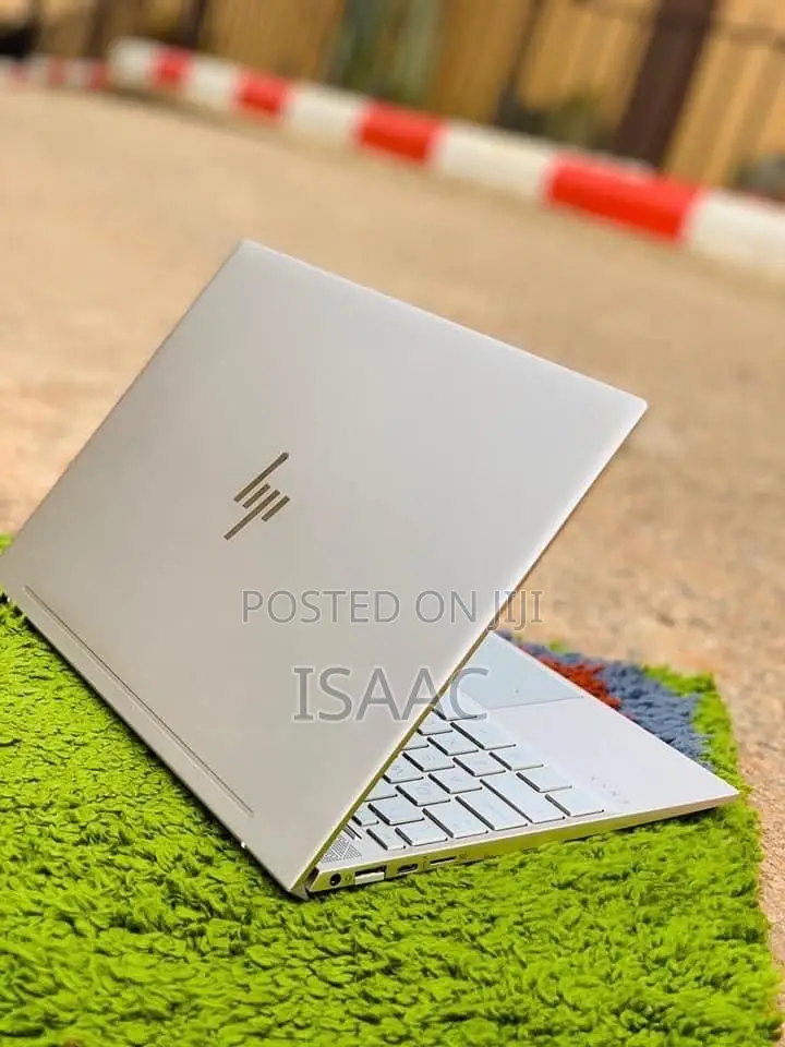 Laptop HP 14-dq1088wm 4GB Intel HDD+SSD 128GB