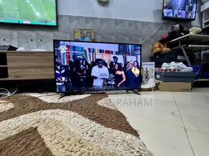 Neat Nasco 43” Digital and Satellite Tv With Remote