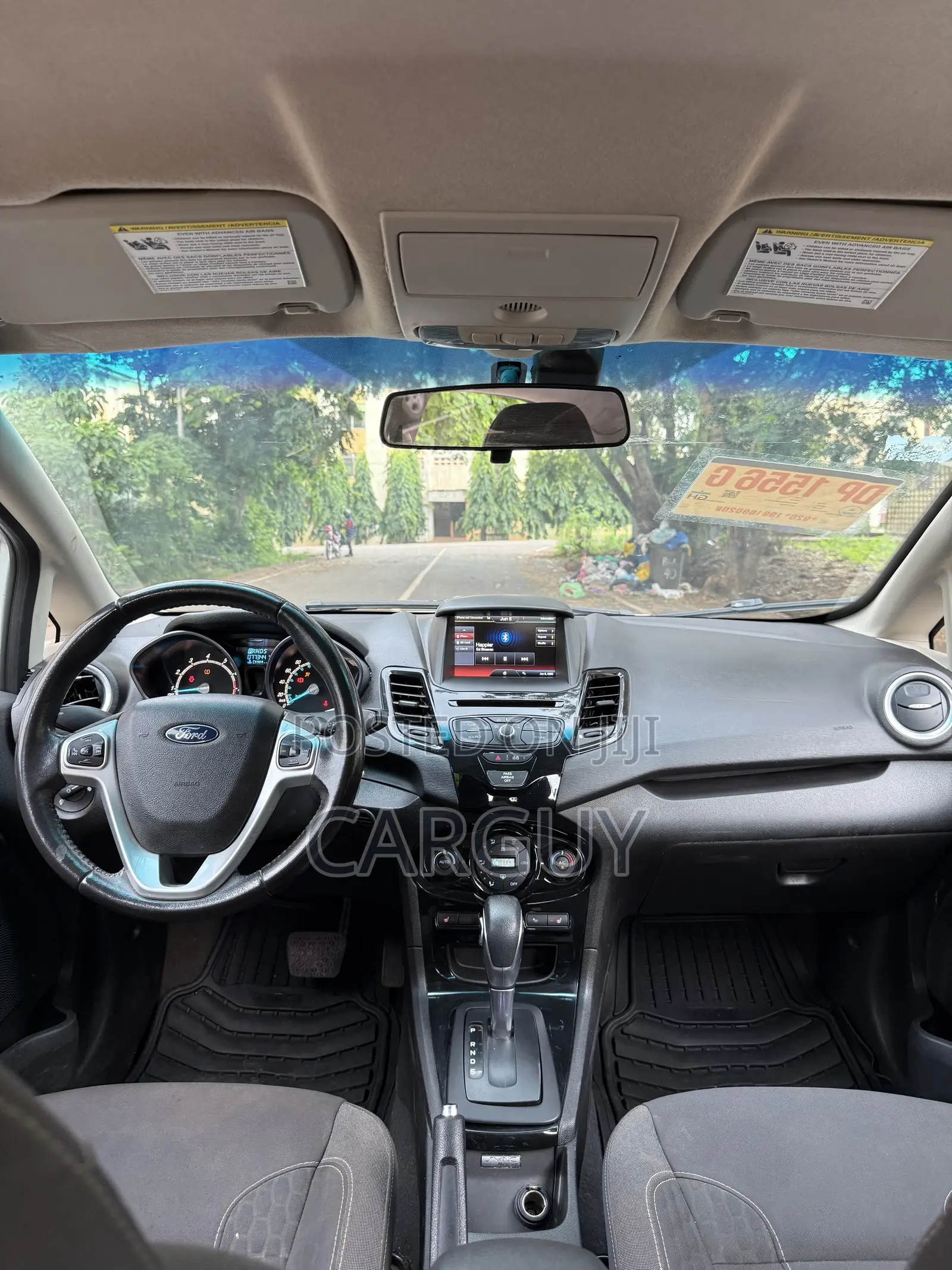 Ford Fiesta SE 4dr Hatchback (1.6L 4cyl 5M) 2015 White