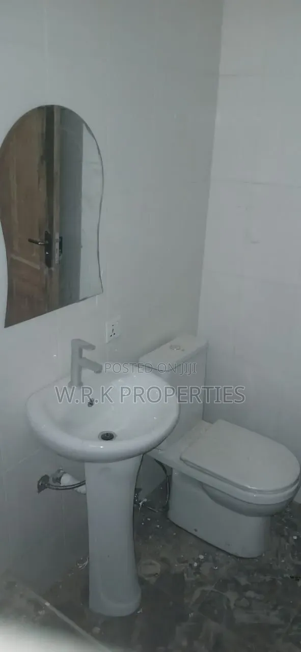 1bdrm Block of Flats in Asorkore Koforidua, New-Juaben Municipal