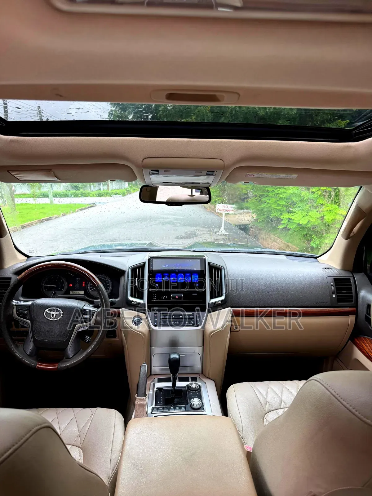 Toyota Land Cruiser 2012 Black
