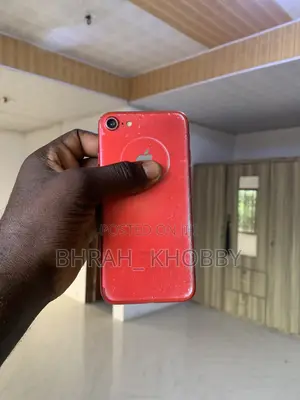 Apple iPhone 7 128 GB Red