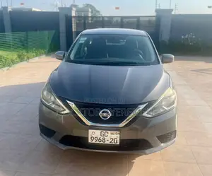 Nissan Sentra S 2018 Silver