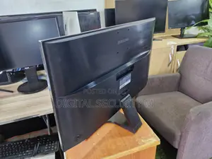 28" Uhd Monitor