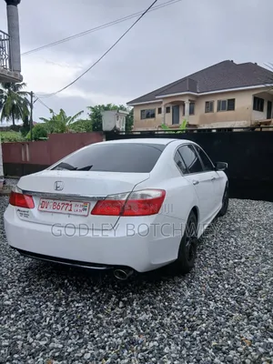 Honda Accord 2012 White