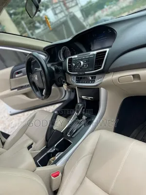 Honda Accord 2012 White