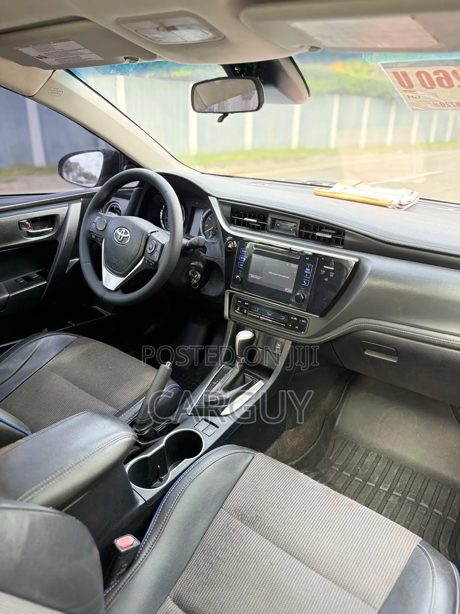 Toyota Corolla SE 4dr Sedan (1.8L 4cyl CVT) 2017 Gray