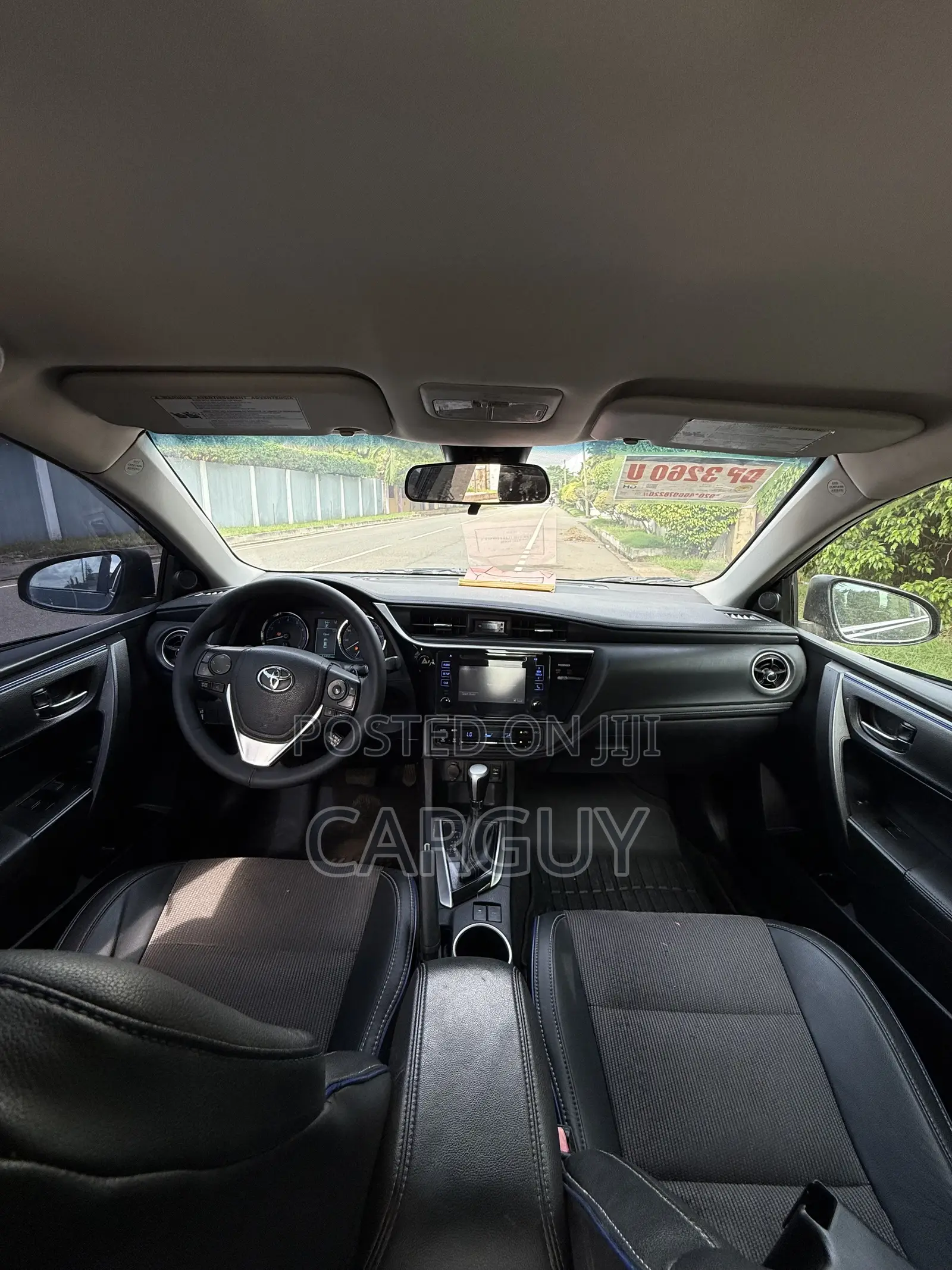 Toyota Corolla SE 4dr Sedan (1.8L 4cyl CVT) 2017 Gray