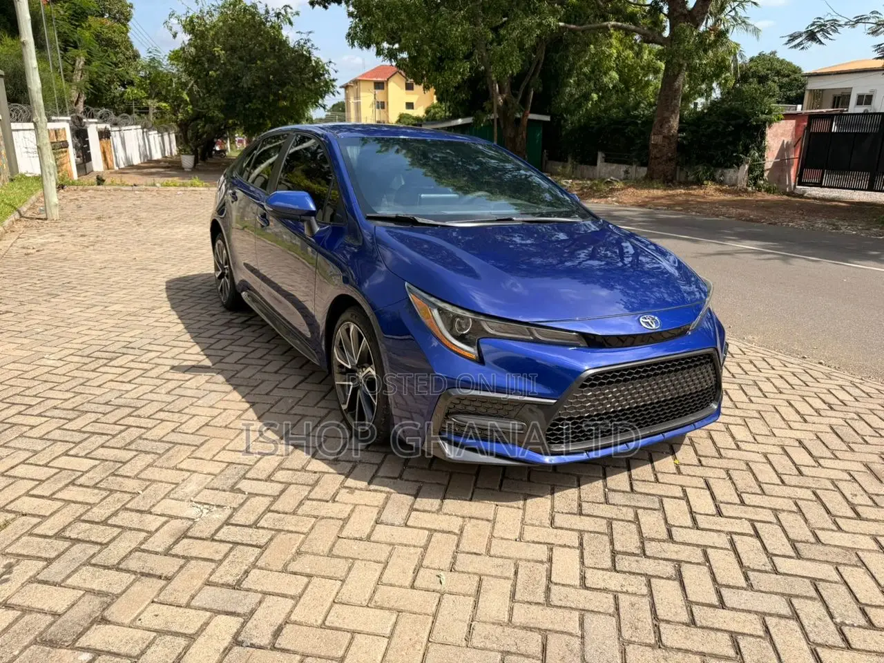 Toyota Corolla SE 2020 Blue