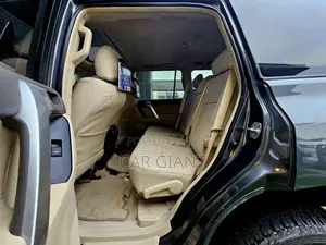 Toyota Land Cruiser Prado 4.0 2022 Gray