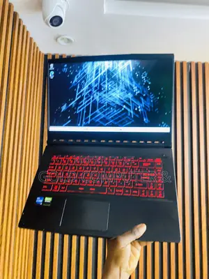 Laptop MSI GF63 16GB Intel Core i5 SSD 512GB