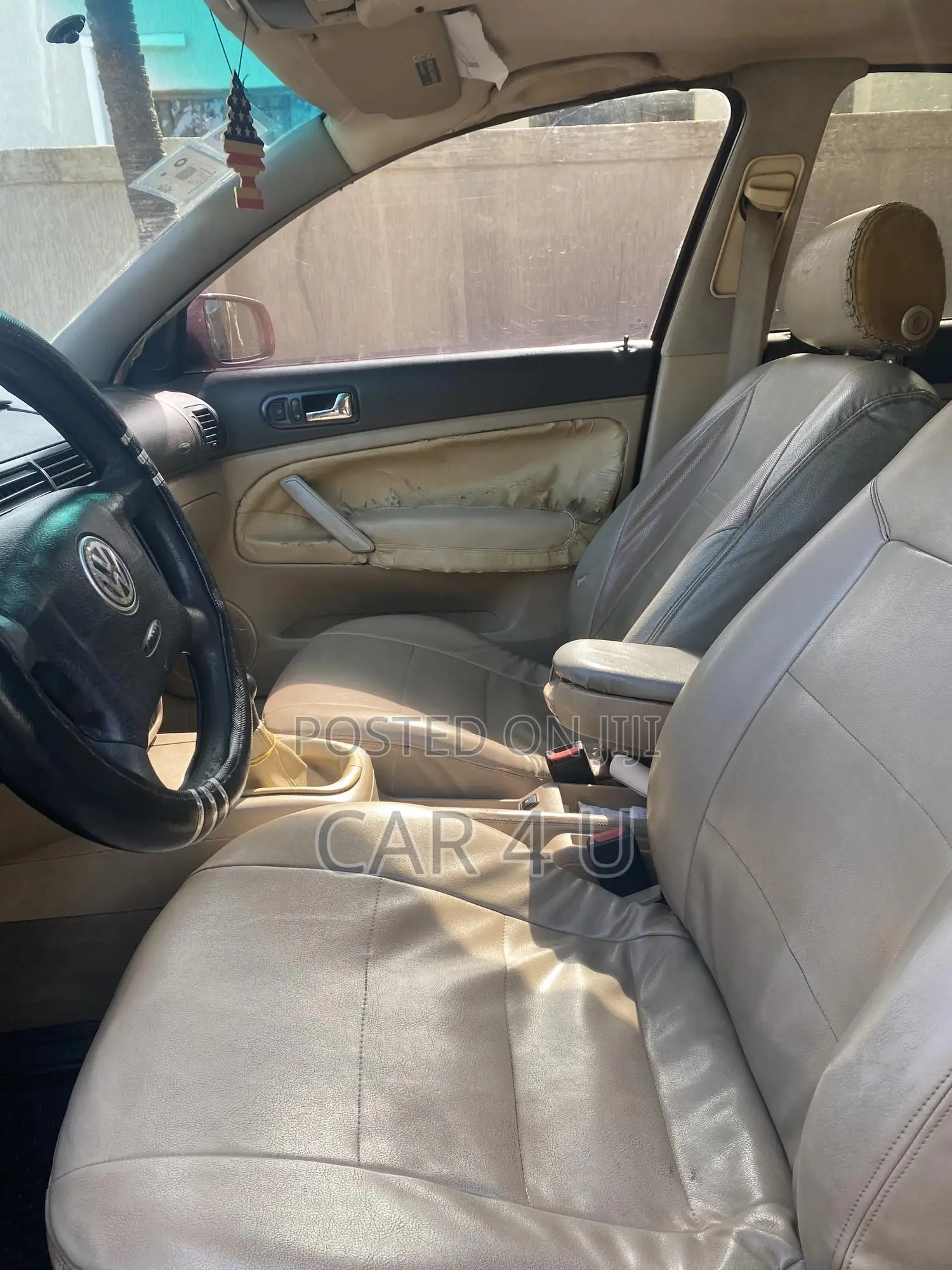 Volkswagen Passat 1998 Red