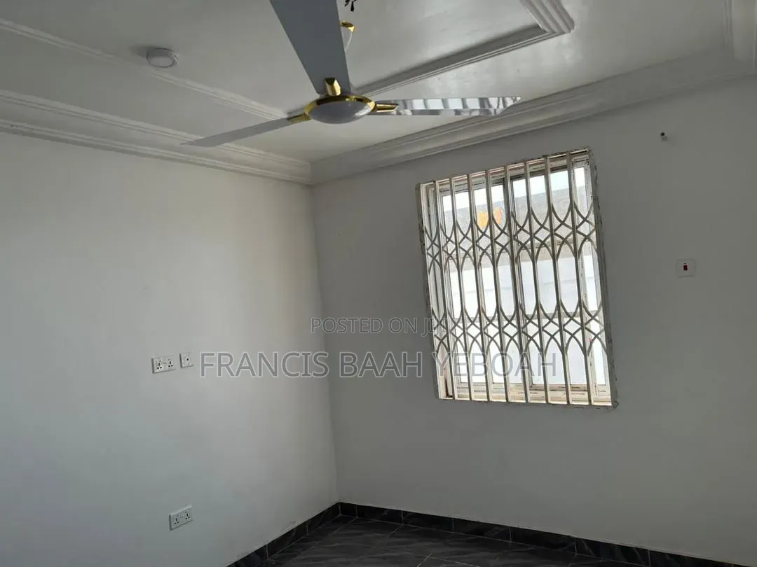 3bdrm House in Shining Star Real, Accra Metropolitan for sale