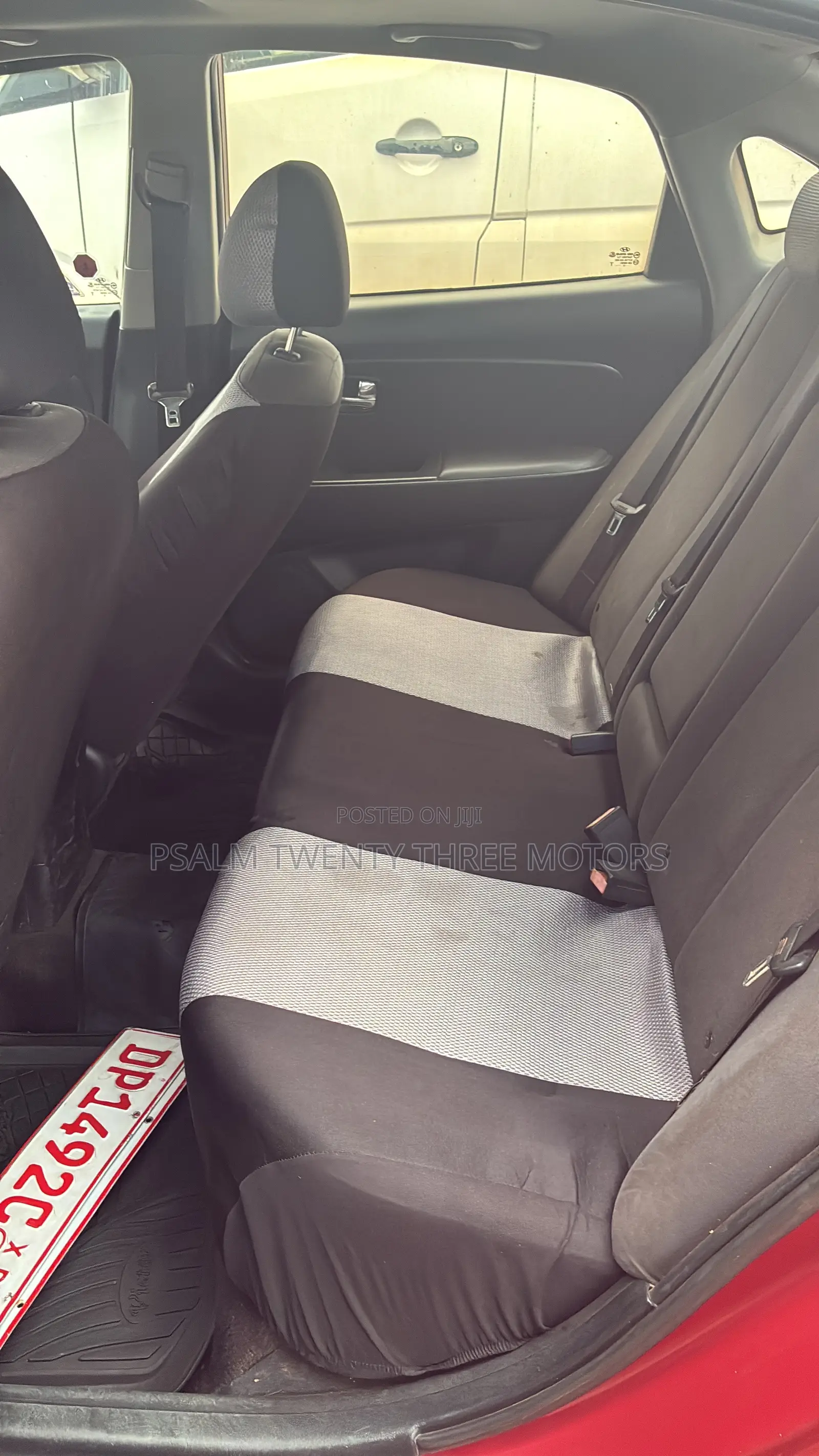 Hyundai Elantra SE 2010 Red