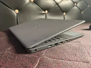 Laptop Dell Vostro 15 3000 8GB Intel Core i3 HDD+SSD 1.5T
