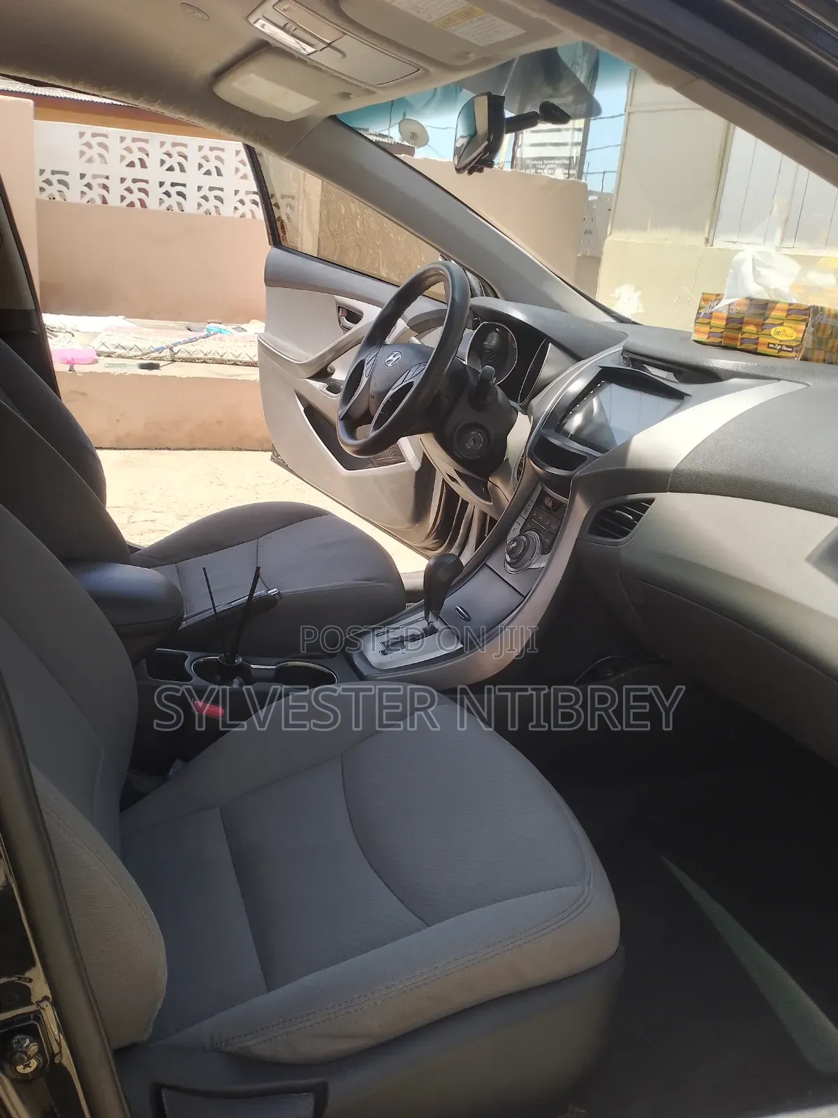 Hyundai Elantra GLS Sedan FWD (1.8L 4cyl 6A) 2013 Black