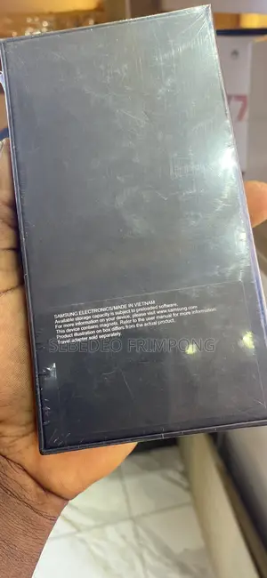 New Samsung Galaxy S22 5G 128 GB Black