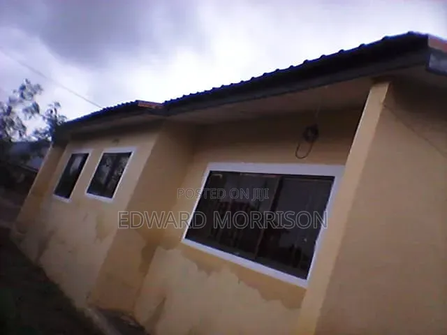 3bdrm Bungalow in Community 25, Accra Metropolitan for sale