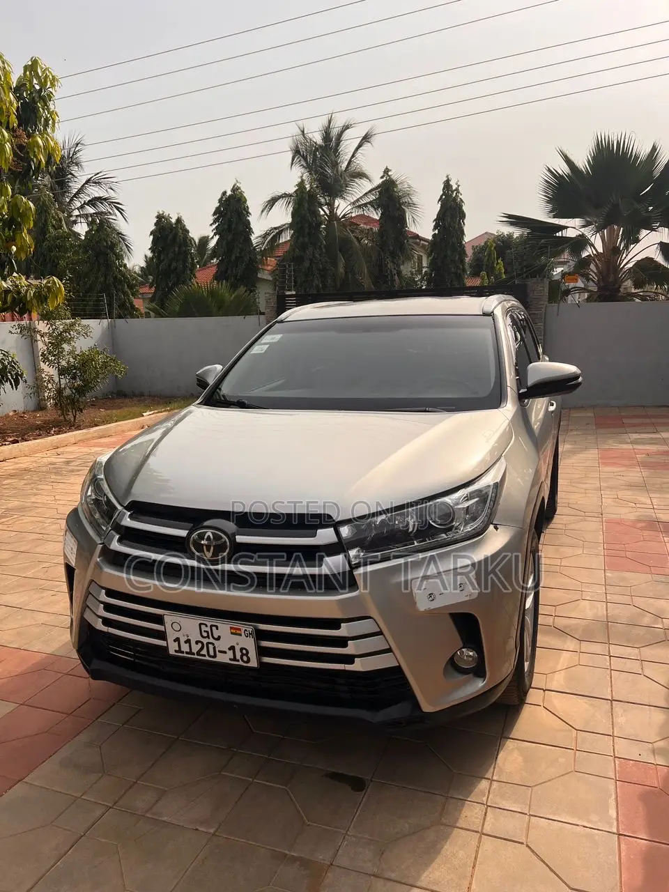 Toyota Highlander LE 4dr SUV (2.7L 4cyl 6A) 2015 Beige