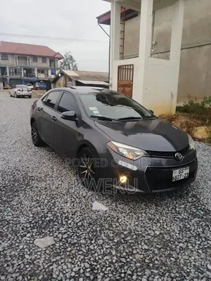 Toyota Corolla 2015