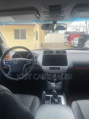 Toyota Land Cruiser Prado 2.7 2017 White