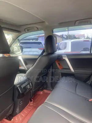 Toyota Land Cruiser Prado 2.7 2017 White