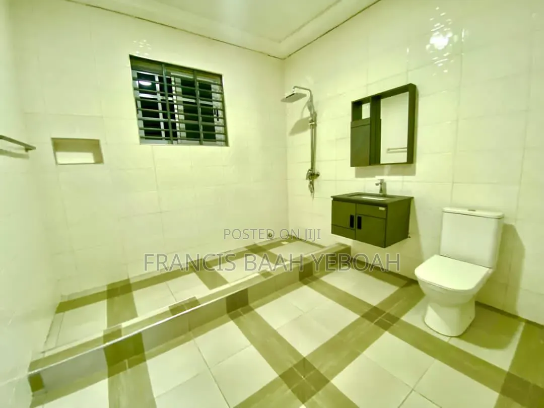 3bdrm Apartment in Shining Star Real, Accra Metropolitan for rent