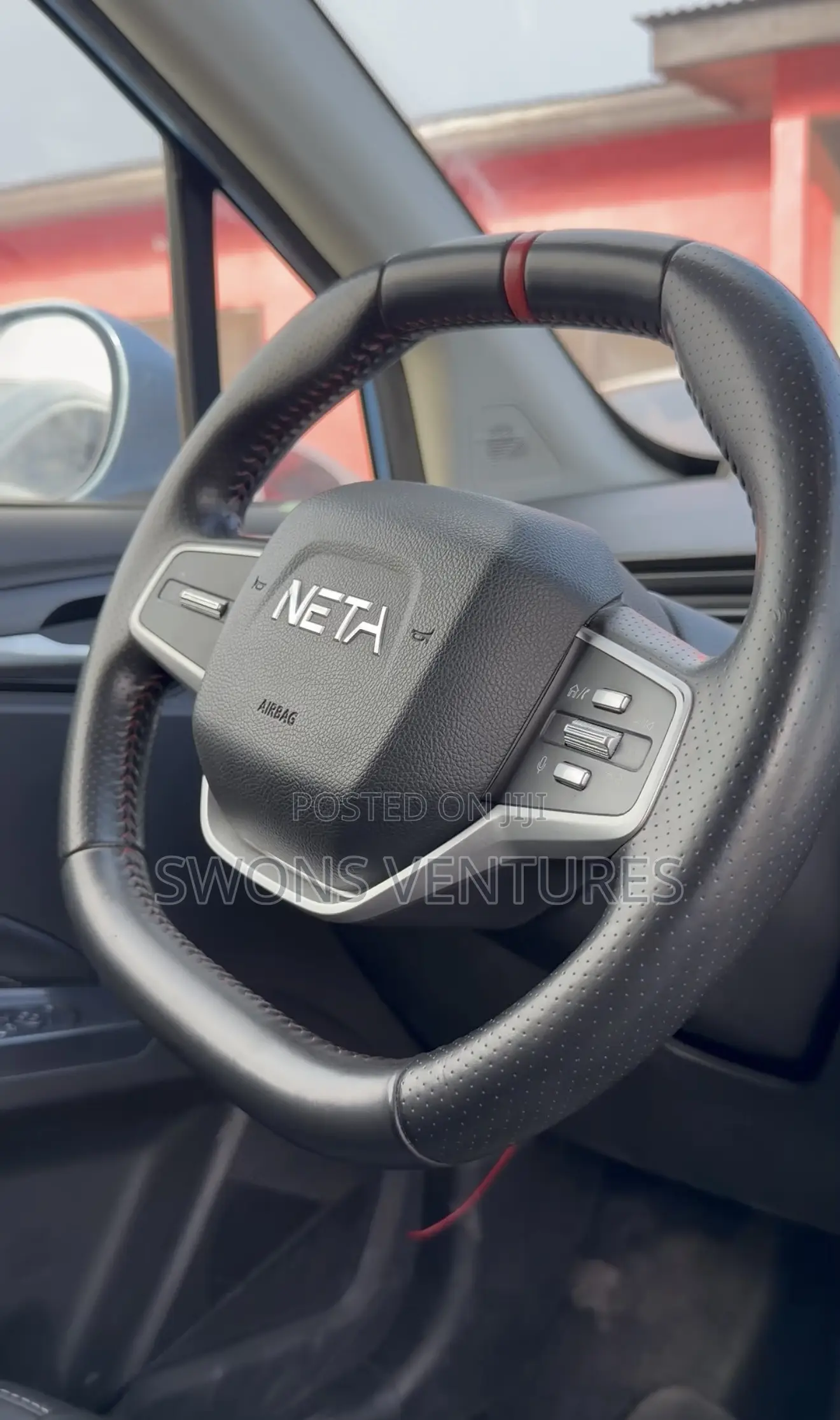 Hozon Neta V 2023 Blue